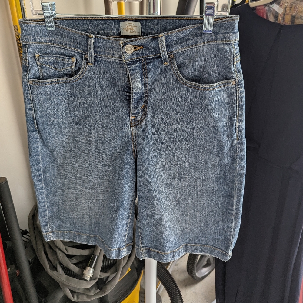 Levis Women's Bermuda Jean Shorts- Size 12